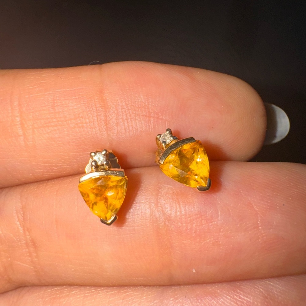 Elegant Gold citrine Stud Earrings